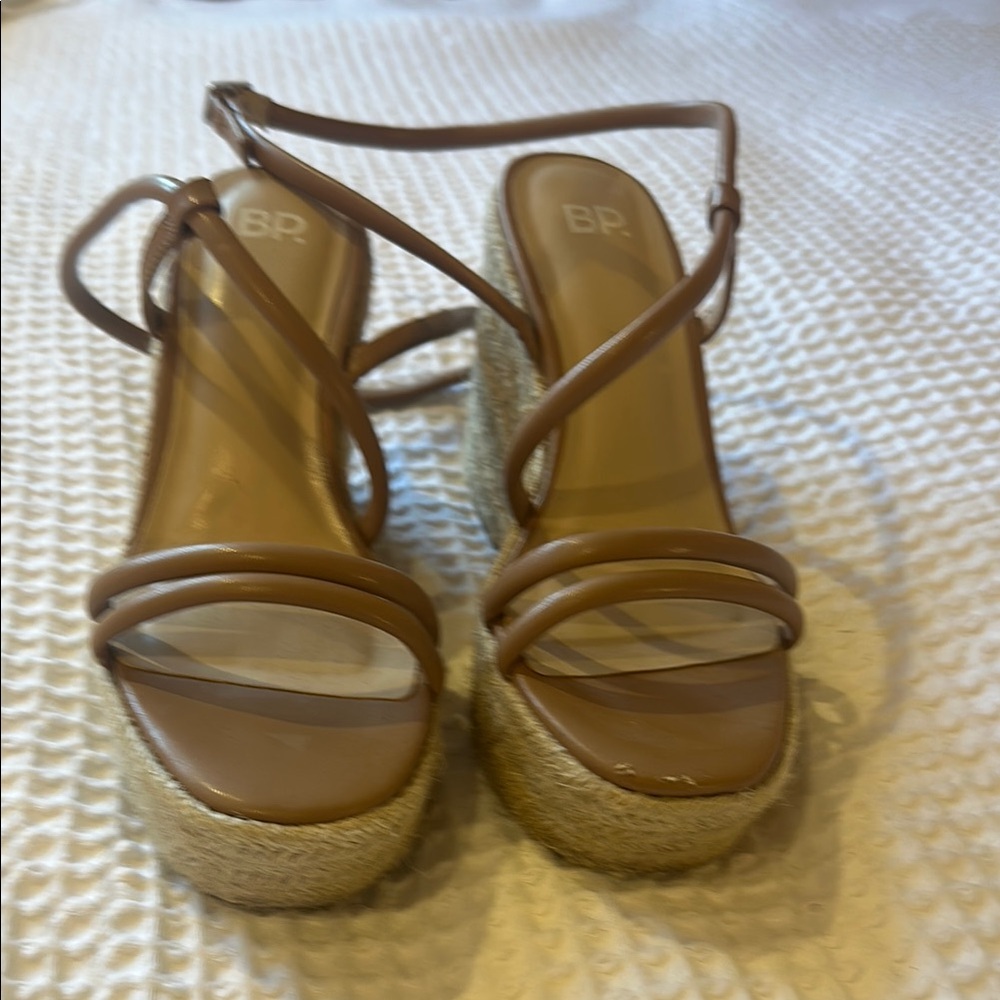 Stylish Tan Platform Sandals